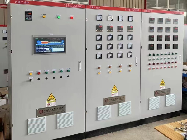 �W��ʽ���P䓹����t����ϵ�y